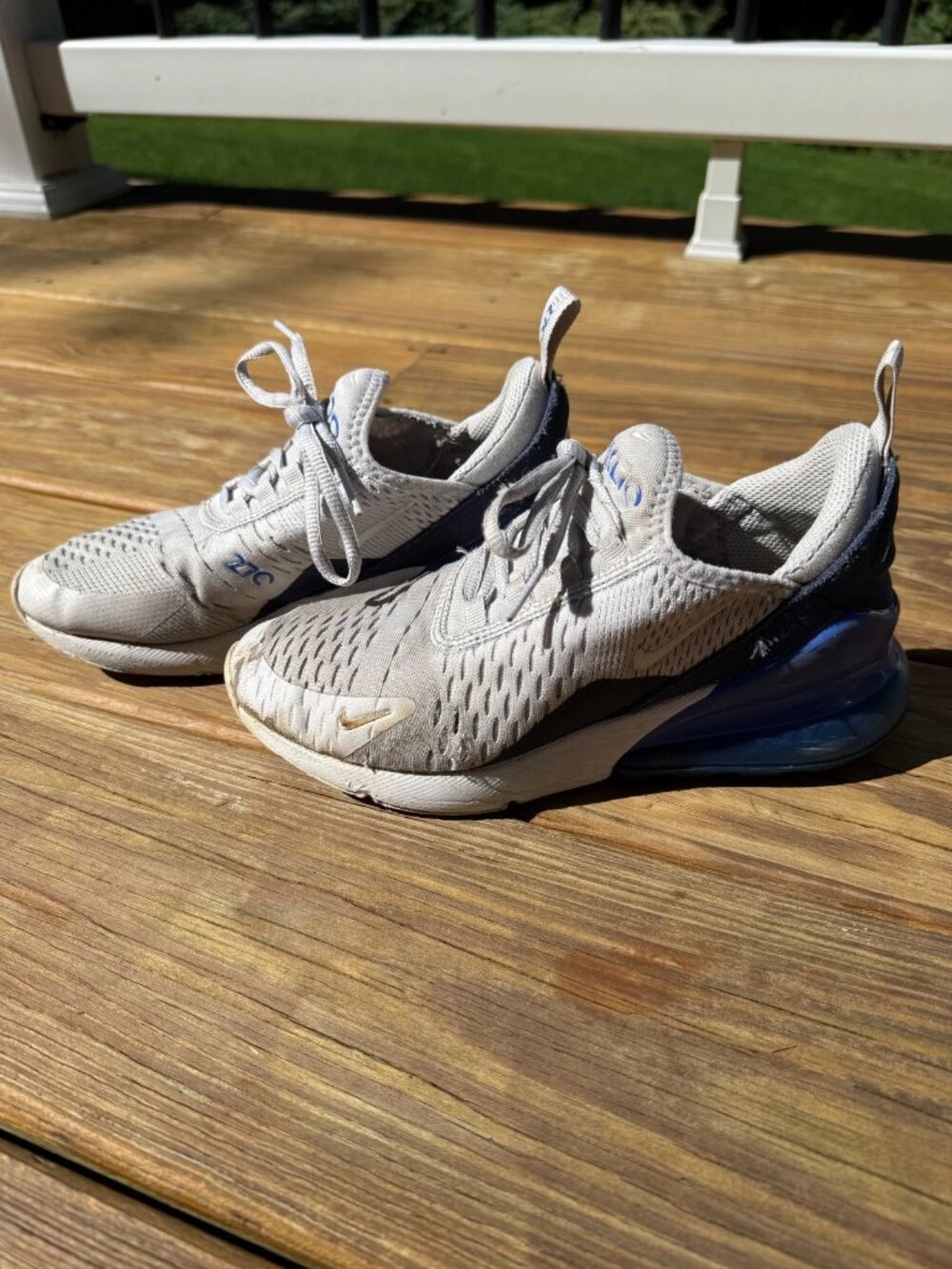 Nike Air Max 270 Boys Sky Blue and White 4Y